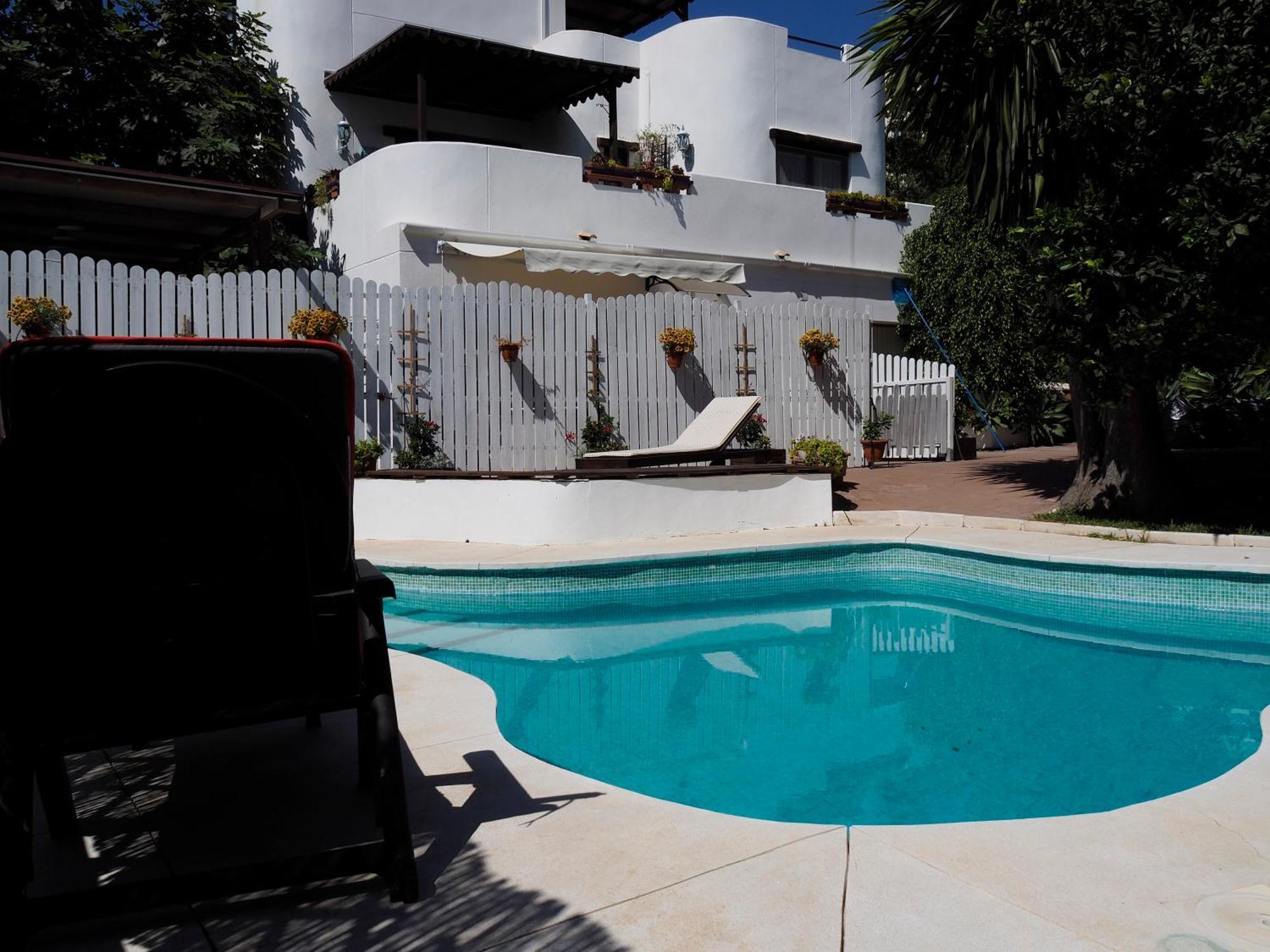 Villa Ibicenca Love เบนัลมาเดนา ภายนอก รูปภาพ